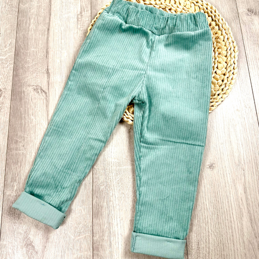 Cordhose, hose für Kleinkind, handmadekleidung, handgenäht, handgemacht, kinderkleidung