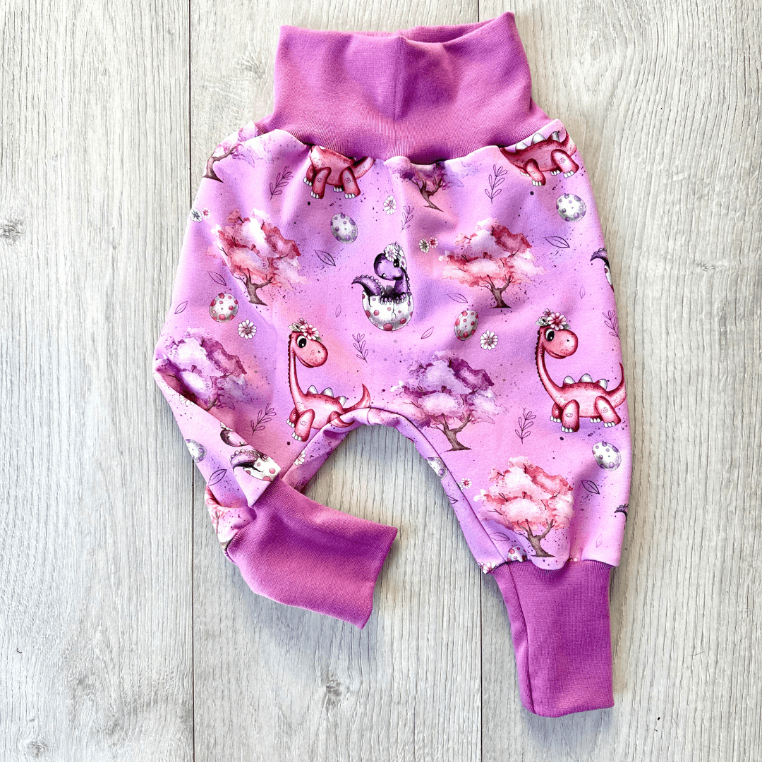 rosa Hose mit Babydinos